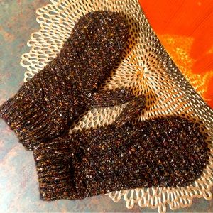 Time and True Plush Mittens